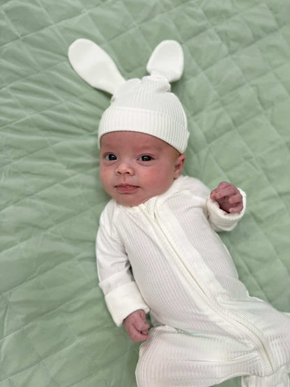 Snow Ribbed Baby Bunny Beanie Hat